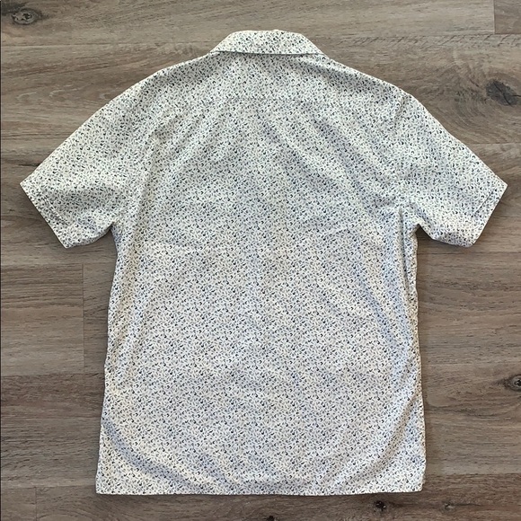 Banana Republic Button Down - Picture 3 of 4